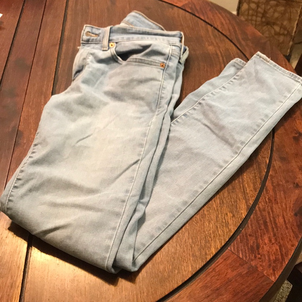 Levis jeans
